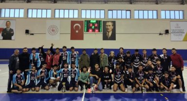 OKUL SPORLARI HENTBOL MÜSABAKALARI SONA ERDİ