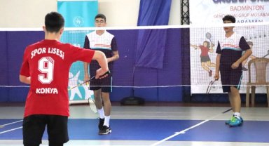 OKUL SPORLARI BADMİNTON GRUP MÜSABAKALARINDA FİNALE YÜKSELEN TAKIMLAR BELLİ OLDU
