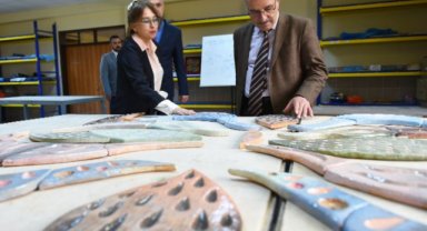 REKTÖR GAVGALI AKADEMİK BİRİMLERDE İNCELEMELERDE BULUNDU