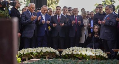 ALİ BABACAN ANI MEKANI'NIN AÇILIŞINA KATILDI