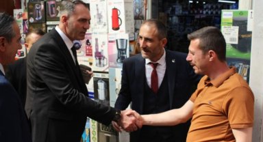 KARAMAN HALKI EVLADINI BAĞRINA BASTI