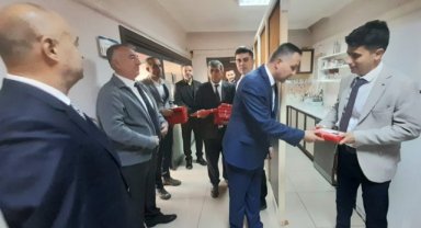 Mahmut Ünüvar kentte görevli tüm polisleri ziyaret etti