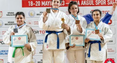 KARAMAN JUDO TAKIMI SİVAS’TAN MADALYALARLA DÖNDÜ