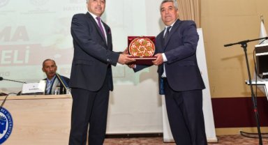 KMÜ’DE ELMA PANELİ DÜZENLENDİ