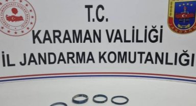 Karaman'da jandarmanın düzenlediği operasyonda tarihi eser ele geçirildi.