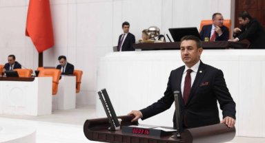 CHP Karaman Milletvekili Av. İsmail Atakan Ünver, 30 Ağustos Zafer Bayramı dolayısıyla bir mesaj yayımladı.