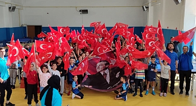 KARAMAN’DA CUMHURİYETİN 100. YILINDA MASA TENİSİ TURNUVASI DÜZENLENDİ
