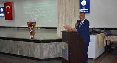 1980 ve 1990 yılları arası öğretmenler ile öğrencileri buluştu