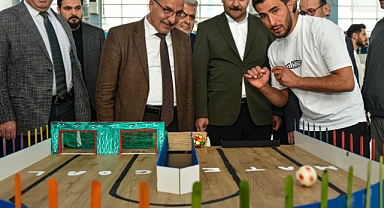 '7. ÖĞRETİM TEKNOLOJİLERİ' SERGİSİ AÇILDI