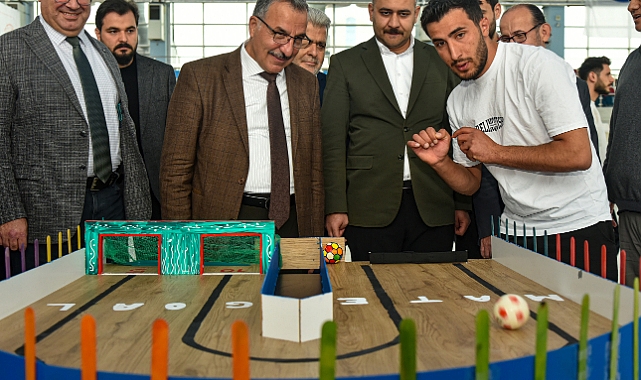 '7. ÖĞRETİM TEKNOLOJİLERİ' SERGİSİ AÇILDI