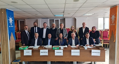 AK Parti Karaman İl Başkanımız Av. Murat ÖZTÜRK ‘ün Belediye Başkanlığı temayül yoklaması basın açıklaması.