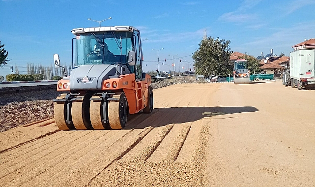 ASFALT VE PARK ÇALIŞMALARI DEVAM EDİYOR