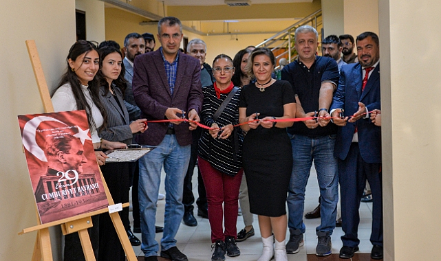 KMÜ ÖĞRENCİLERİNDEN ‘100. YIL COŞKUSU’ İSİMLİ TASARIM SERGİSİ