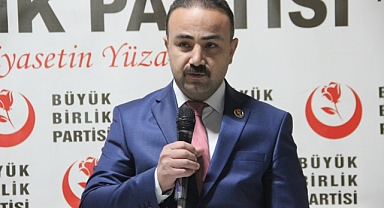 Karaman Belediye Başkan Adayı Mesut Soyfidan, seçilmeleri durumunda vatandaş ayrımı yapmaksızın herkese eşit hizmet edeceğiz.