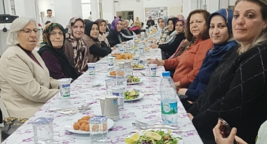 Karaman Kent Konseyi Öğrenciler Yararına Yemek Düzenledi.
