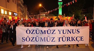 TÜRK DİL BAYRAMI FENER ALAYI YÜRÜYÜŞÜ COŞKUYLA YAPILDI