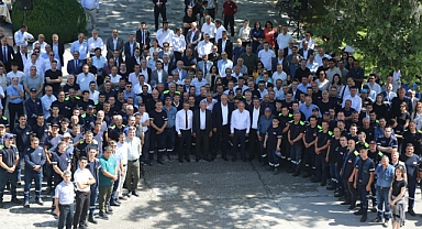 BAŞKAN ERKOYUNCU ÇALIŞANLARLA BAYRAMLAŞTI