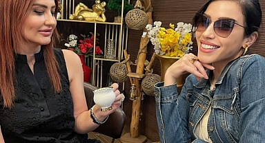 Burcu Güneş modacısına fal baktırdı