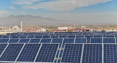ÇEVRE DOSTU KMÜ KENDİ ENERJİSİNİ KENDİ ÜRETİYOR