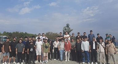 KARAMAN GENÇLİK MERKEZİ ÜYESİ GENÇLER ÇANAKKALE’YE HAYRAN KALDI