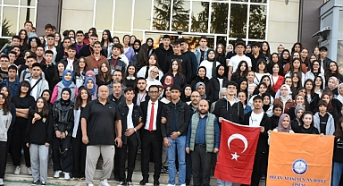 Karamanlı Gençler, TEKNOFEST’te Hayallerine Kanat Çırpıyor