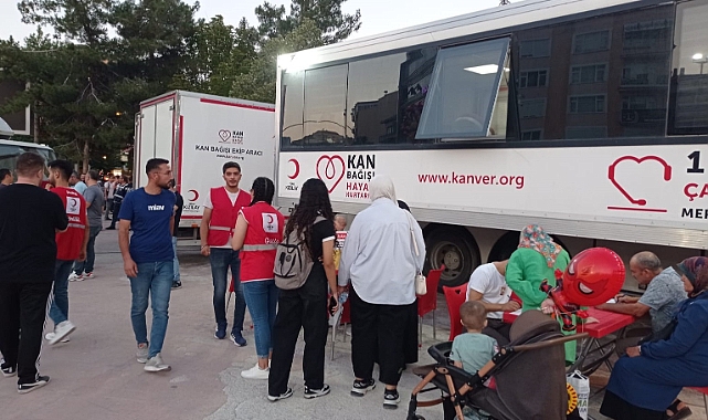 Türk Kızılay Karaman’da Kan Bağışı Kampanyası Düzenliyor.