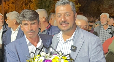 YUNUS BAŞKANA SEVGİ SELİ