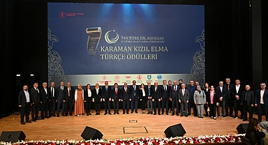 KARAMAN KIZIL ELMA TÜRKÇE ÖDÜLLERİ TÖRENİ ANKARA’DA GERÇEKLEŞTİRİLDİ